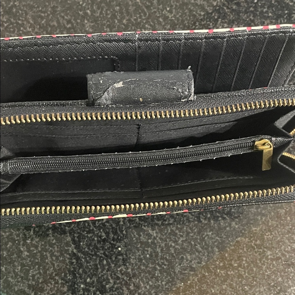Fossil Black and Red Patterned Wallet - Minor wear (see photo) - Picture 5 of 7